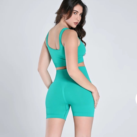 Cosmolle AirWear Bike Shorts - Picture 1 of 4